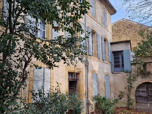 Maison 6 pièces 295 m² 