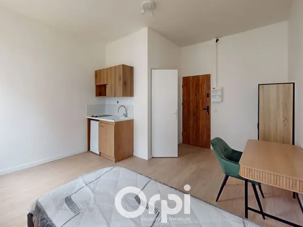 Studio 1 pièce 16 m² 