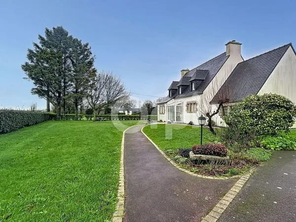 Maison 5 pièces 141 m² 