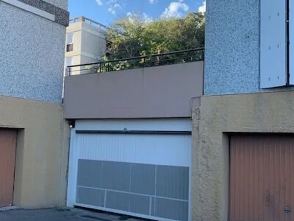Parking 14 m² 