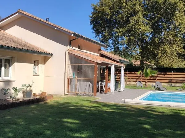 Maison 5 pièces 116 m² 