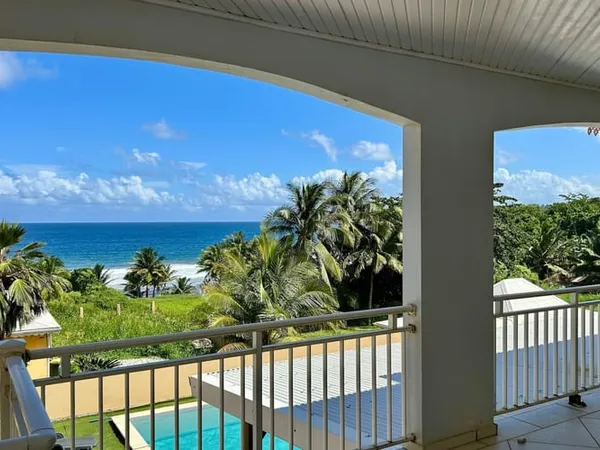 Maison 6 pièces 248 m² 