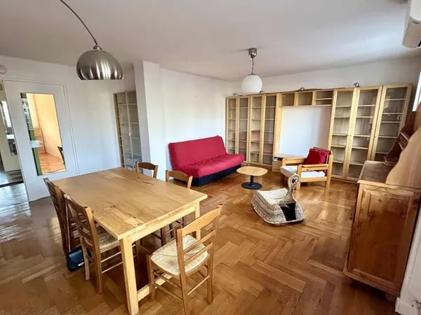 Appartement 3 pièces 84 m² 