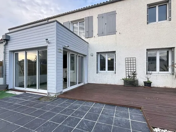 Maison 5 pièces 115 m² 