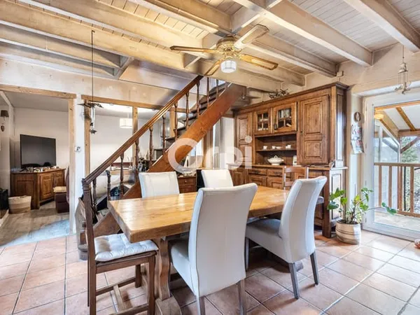 Maison 5 pièces 140 m² 