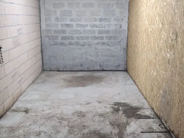 Parking 11 m² 