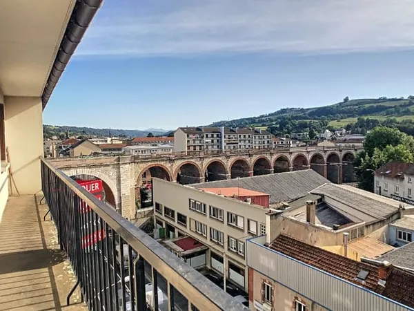 Studio 1 pièce 33 m² 