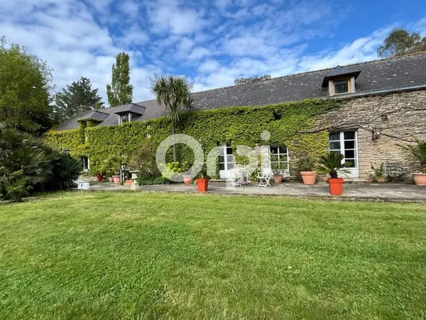 Maison 7 pièces 342 m² 