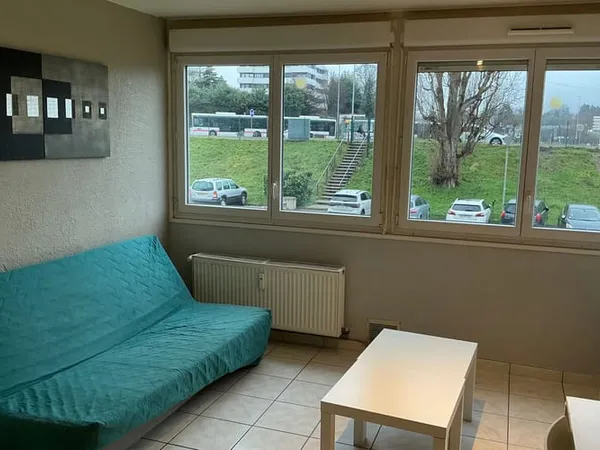Studio 1 pièce 26 m² 