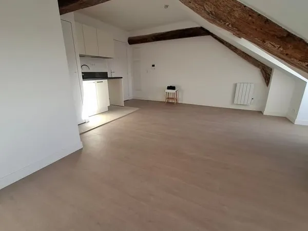 Studio 1 pièce 21 m² 