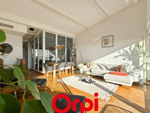 Appartement 3 pièces 83 m² 