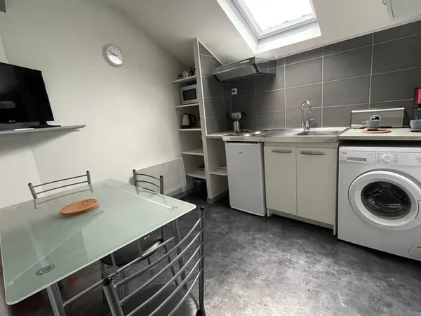 Appartement 1 pièce 17 m² 