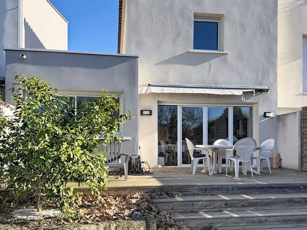 Maison 4 pièces 101 m² 