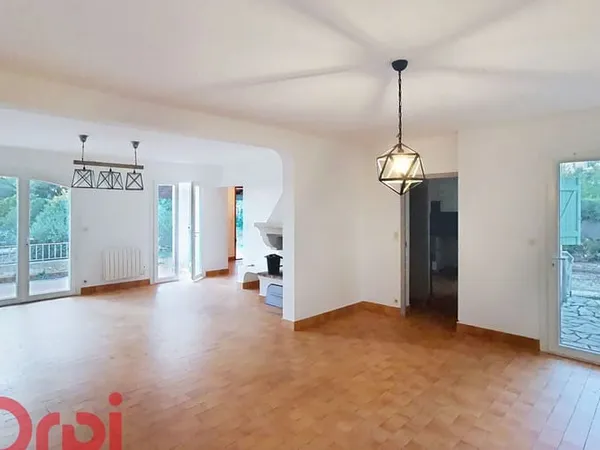 Maison 4 pièces 135 m² 