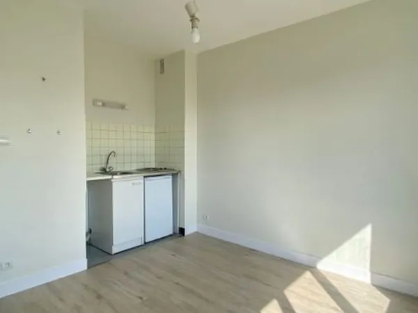Appartement 1 pièce 18 m² 