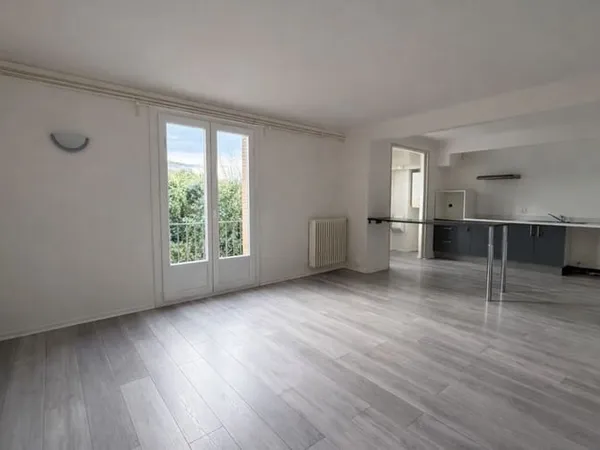 Appartement 4 pièces 79 m² 