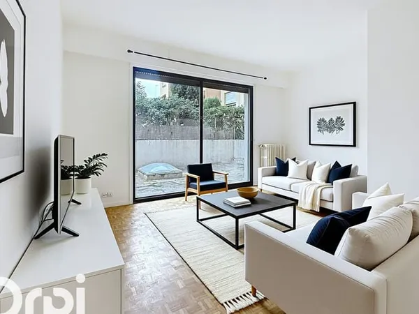 Studio 1 pièce 38 m² 
