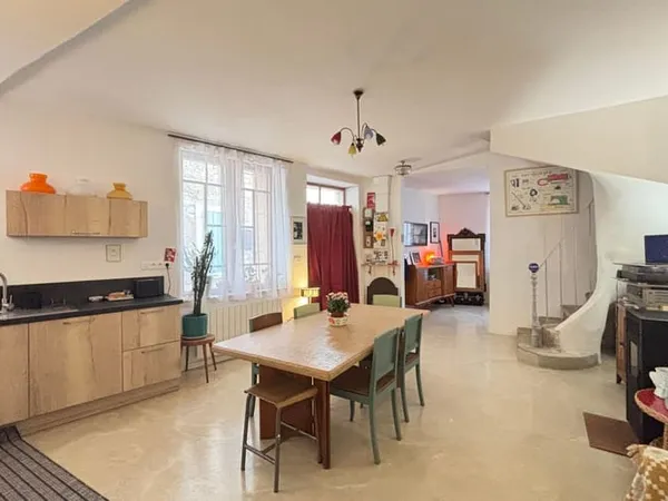 Maison 5 pièces 158 m² 