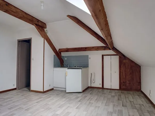 Studio 2 pièces 13 m² 