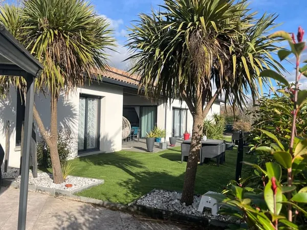 Maison 4 pièces 145 m² 