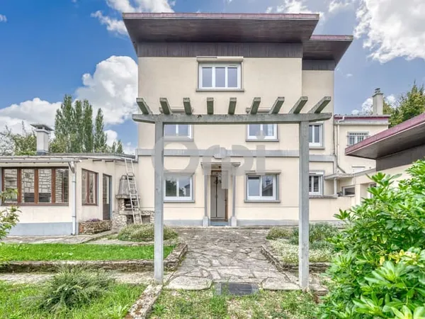 Maison 5 pièces 110 m²