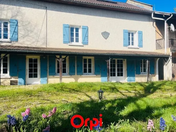 Maison 8 pièces 207 m² 