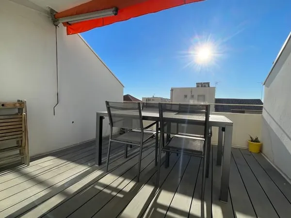 Studio 1 pièce 24 m² 