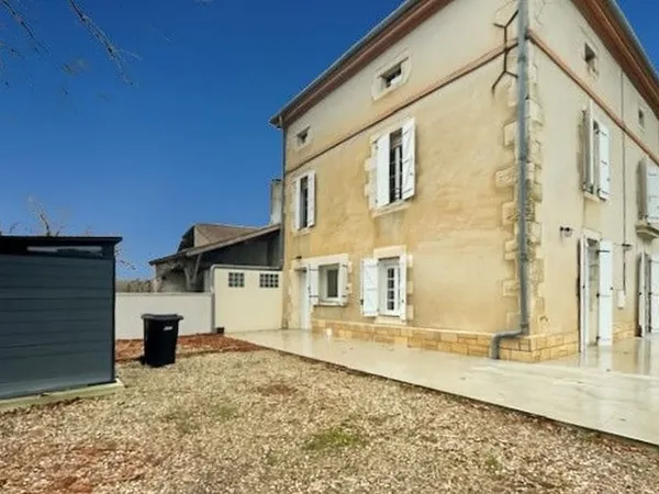 Maison 2 pièces 110 m² 