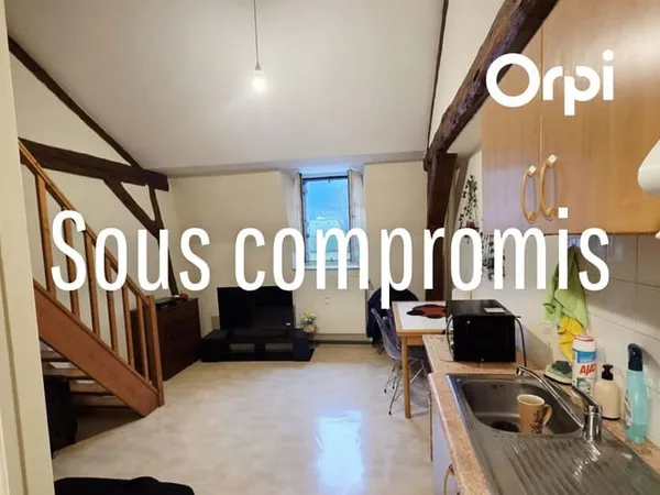 Studio 1 pièce 28 m² 