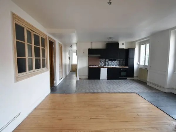 Appartement 1 pièce 58 m² 