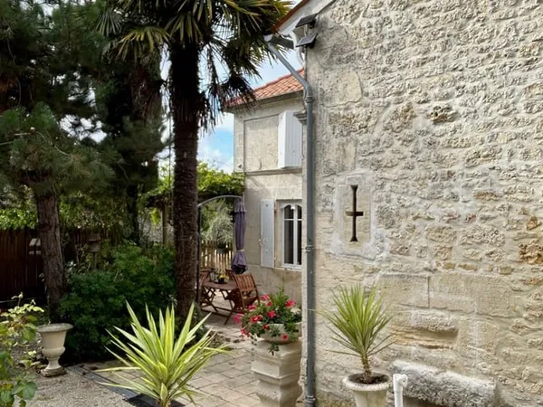 Maison 6 pièces 180 m² 