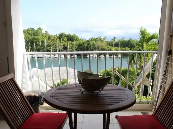 Studio 1 pièce 24 m² 