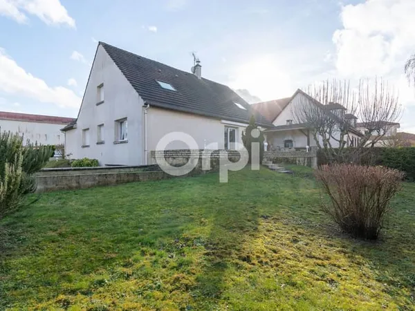 Maison 6 pièces 205 m²