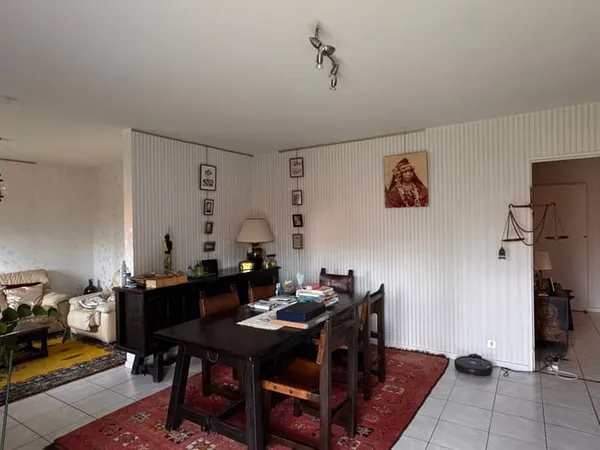 Appartement 4 pièces 104 m² 