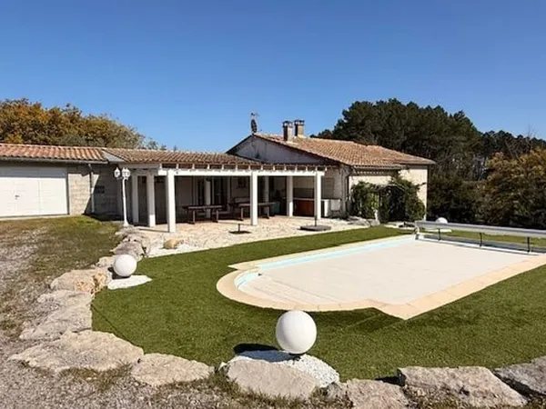 Maison 5 pièces 122 m² 