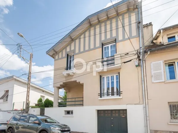 Maison 6 pièces 125 m² 