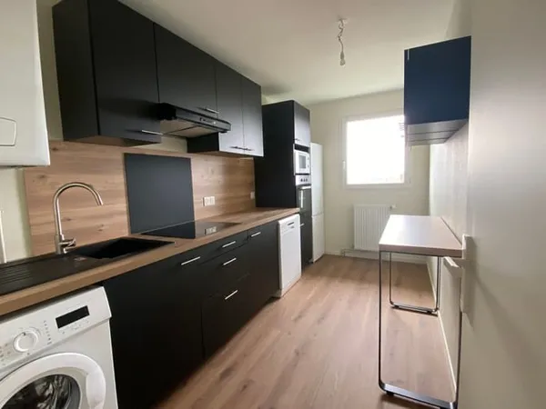 Appartement 4 pièces 81 m² 