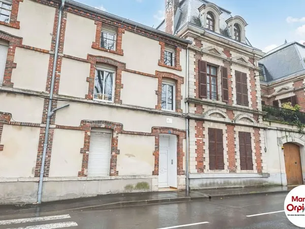 Studio 2 pièces 26 m² 