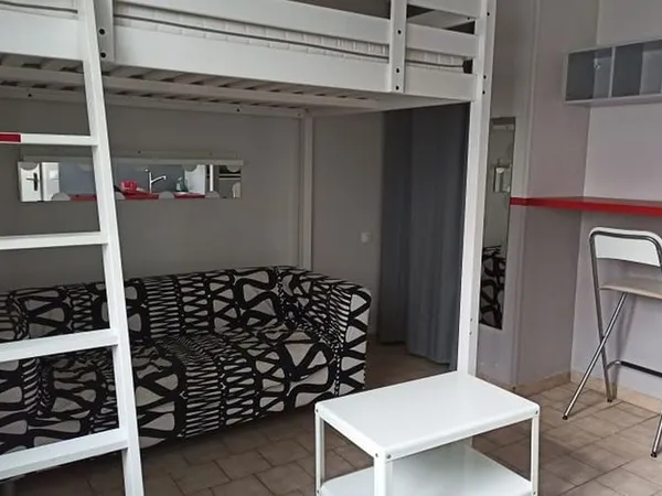 Appartement 1 pièce 18 m² 