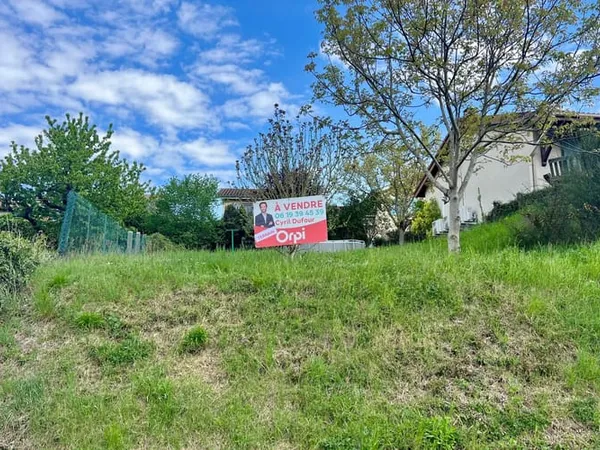 Terrain 276 m² 