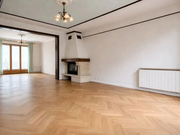 Maison 7 pièces 166 m² 