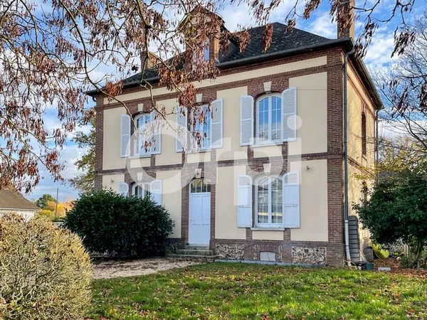 Maison 6 pièces 182 m² 