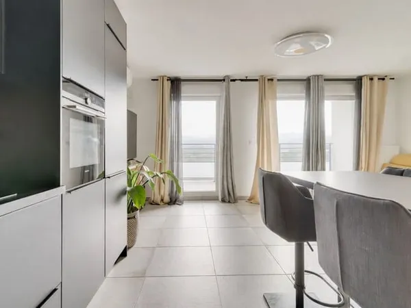 Appartement 3 pièces 74 m² 