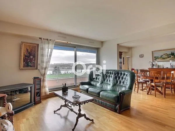 Appartement 5 pièces 107 m² 