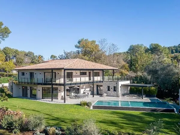 Maison 6 pièces 465 m² 