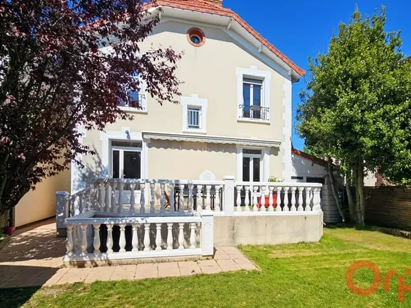 Maison 6 pièces 103 m² 