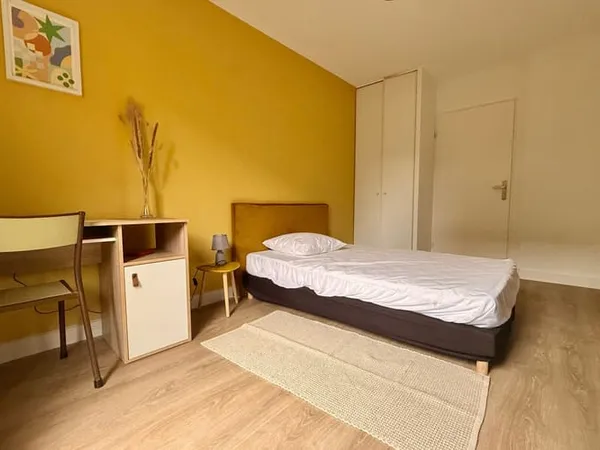 Appartement 2 pièces 81 m² 