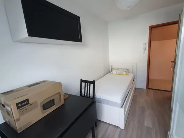 Appartement 1 pièce 10 m² 