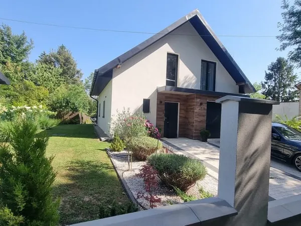 Maison 4 pièces 107 m² 