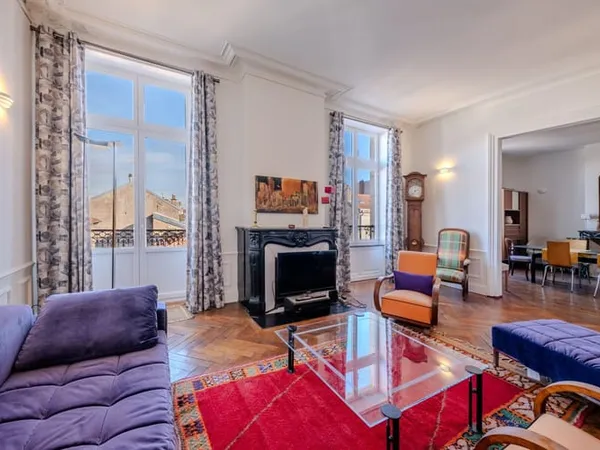 Appartement 3 pièces 107 m² 